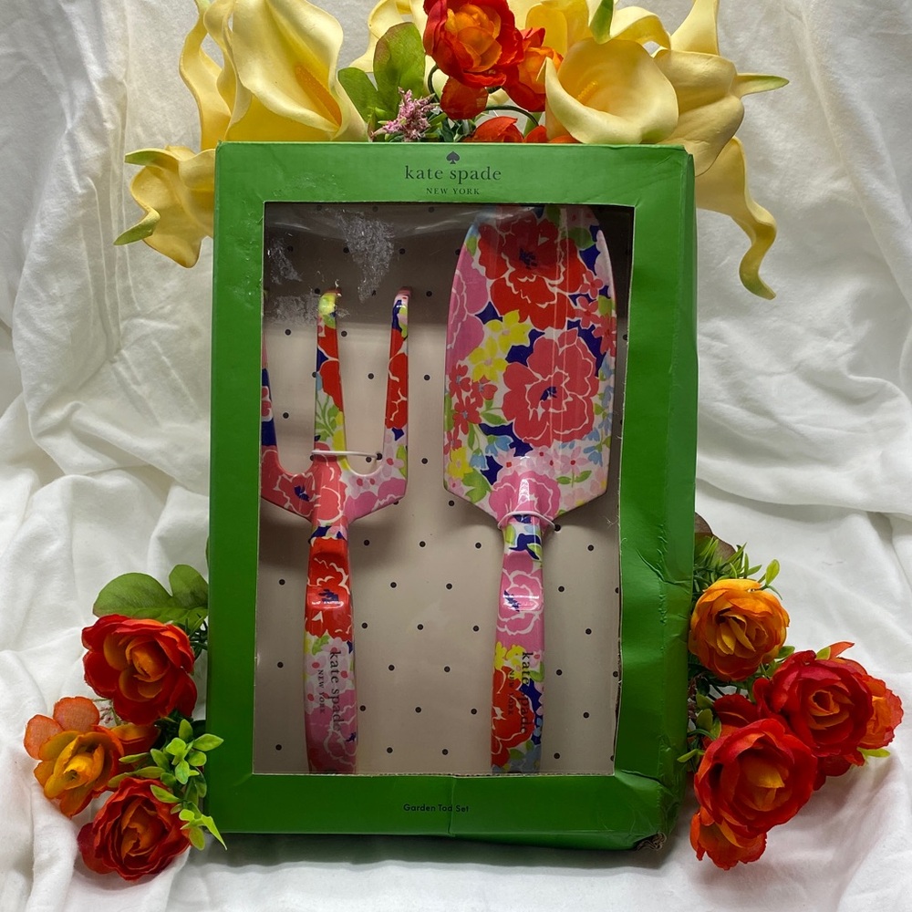 Kate Spade ♠️ Floral Garden Tool Set